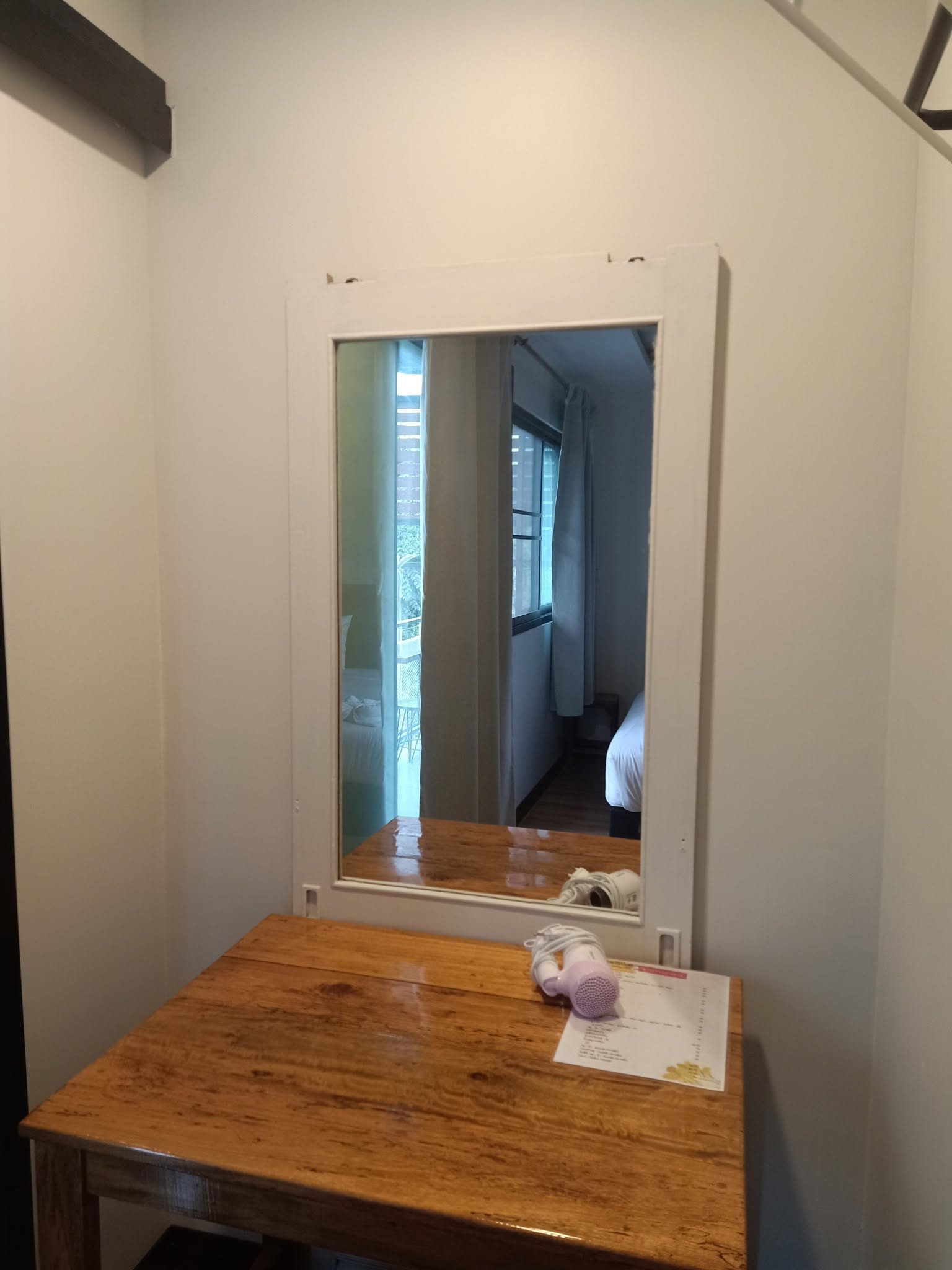 Room 2 Pic 7